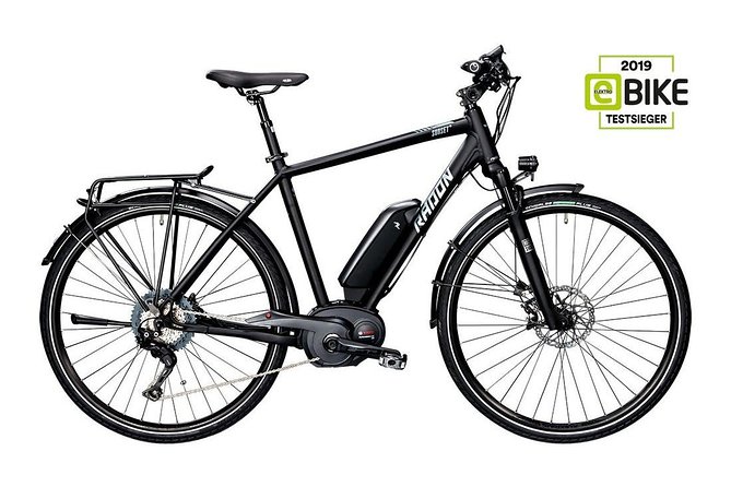 Malaga Highest Peak E-Bike Tour: White Village Olias and El Palo - City sights first: stadium, lake, and botanical garden vibes