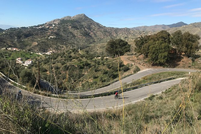 Malaga Highest Peak E-Bike Tour: White Village Olias and El Palo - Olias village breaks and the oldest fisherman village in Malaga