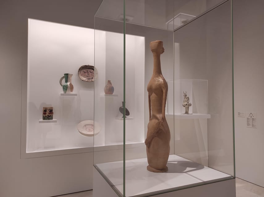 Malaga: Old Tour Walking Tour w/Cathedral & Picasso Museum - Price and value: what you’re paying for