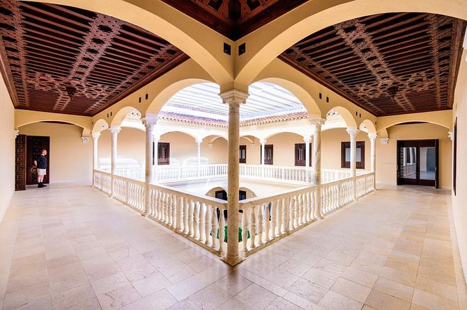 Málaga Picasso Museum Private Guided Tour - Price and value: $204.81, but what you’re really paying for