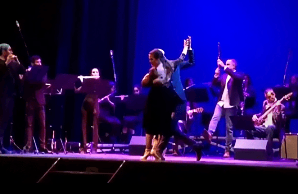 Malaga: Private Argentine Tango Lessons - Tango in Malaga, But Made Personal (Not Mechanical)