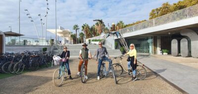 Malaga: Private Bike Rental - Getting your bearings fast in Malaga’s historic center
