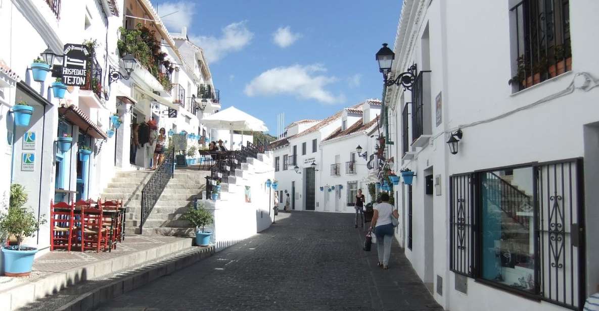 Malaga: Private Day Trip to Mijas - The Parroquial Church area and the Morocco-on-a-clear-day viewpoint