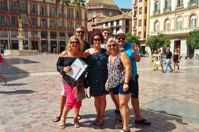 Málaga: Private Sightseeing Treasure Hunt - Why a treasure hunt works so well in Málaga