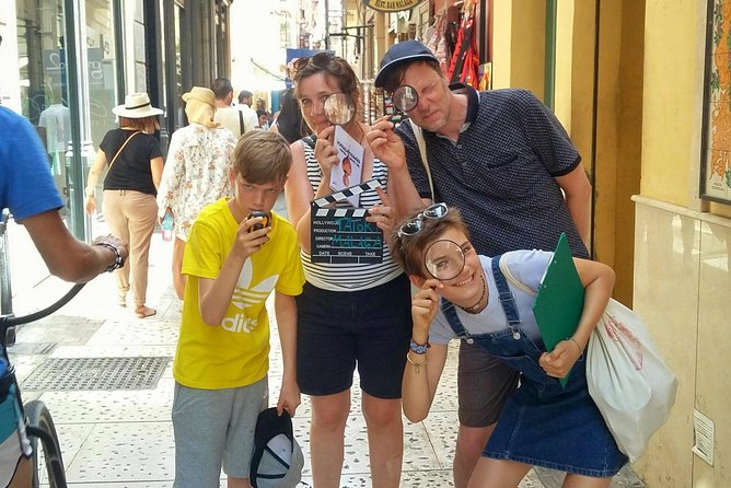 Málaga: Private Sightseeing Treasure Hunt - Who this is best for (and where it might miss)