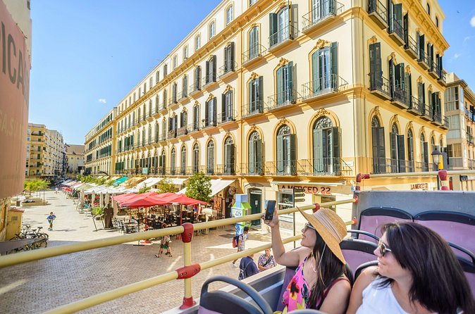 Malaga Shore Excursion: City Sightseeing Malaga Hop-On Hop-Off Bus Tour - Red Route Stops: Cathedral to Gibralfaro, With the Most Familiar Highlights