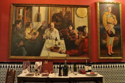 Malaga: The Ultimate Flamenco & Tapas Tour - Tapas Crawl Details: Three Bars, Local Wines, and Dinner-Style Food