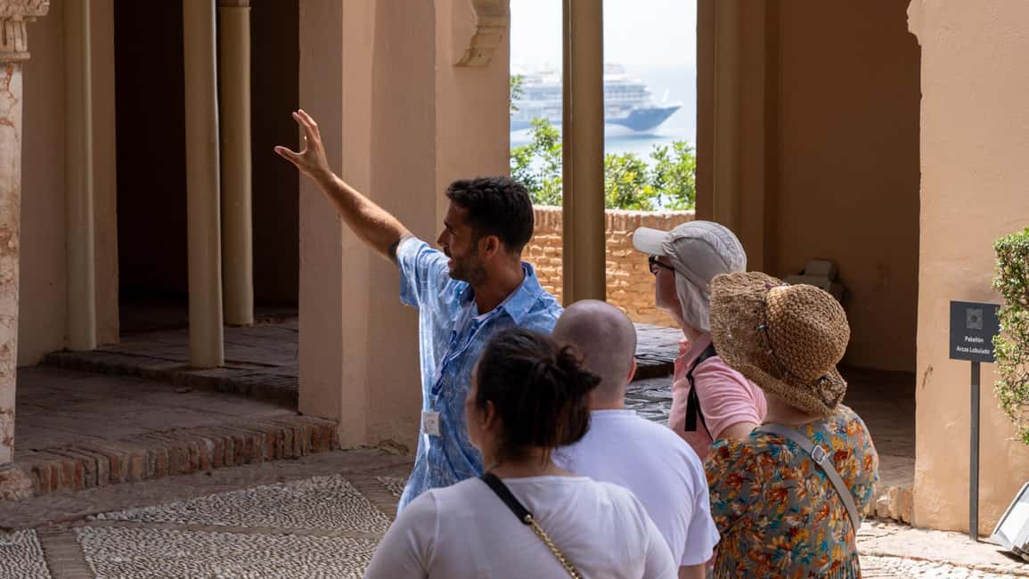 Malaga Walking Tour, Roman Theater and Alcazaba in small group with Tickets - Key points at a glance