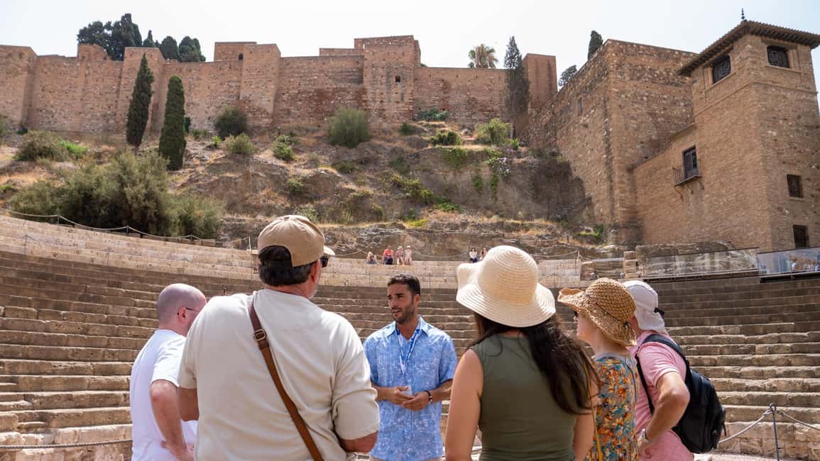 Malaga Walking Tour, Roman Theater and Alcazaba in small group with Tickets - La Manquita and the Picasso area: quick stops that still teach you what to look for