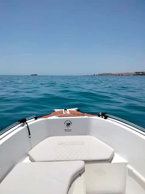 MANGO BOAT - Unlicensed boat in Puerto Banús - Mango Boat at Puerto Banús: What You’re Really Buying