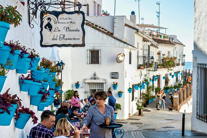 Marbella and Mijas Day Tour and Puerto Banus and Benalmadena - The big picture: why this Costa del Sol loop works