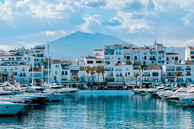 Marbella and Mijas Day Tour and Puerto Banus and Benalmadena - Stop 3: Mijas Pueblo’s white village hour