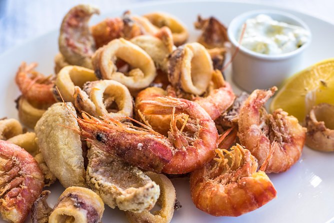 Marbella Food Tour: Tapas, Drinks and Delights with a Local - Stop-by-stop: how the tastings tell the story of Marbella