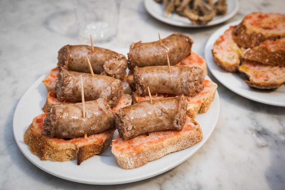 Marbella Food Tour with Tapas & Drinks with a Local - Drinks at every stop: how the menu stays in balance