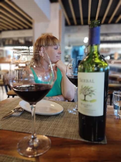 Marbella: Guided Market Tour with Tapas and Wine Pairings - Key moments that make this tour worth it