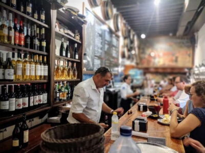 Marbella: Hidden Taverns, Tapas & Wine in the Old Town - The flavor plan: 3 tapas stops plus local stories in between