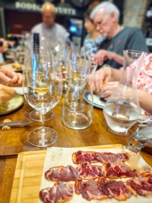 Marbella: Hidden Taverns, Tapas & Wine in the Old Town - Should you book Marbella’s Hidden Taverns, Tapas & Wine in Old Town?