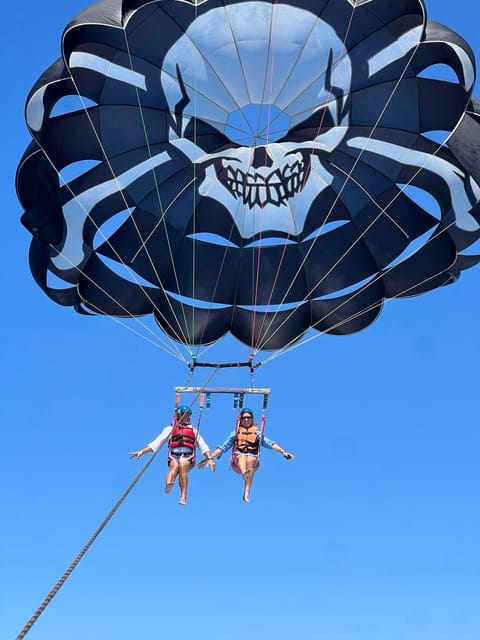 Marbella: Parasailing Flight from Puerto Banus - Puerto Banus to the sky: why this launch point works
