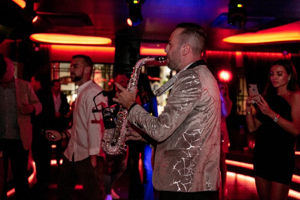 Marbella: Puerto Banus Night Life Walking Tour - Dress code reality in Puerto Banús (and why it affects your mood)