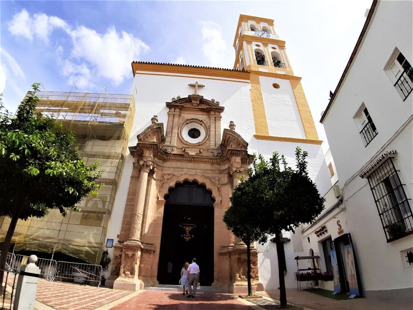 Marbella: Sightseeing Walking Tour - Religious heritage: churches and major landmark architecture