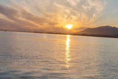 Marbella- sunset from a sailboat with drinks - Drinks, snacks, and onboard service (the part you feel the most)
