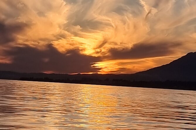 Marbella- sunset from a sailboat with drinks - Timing rules: arriving 10–15 minutes early is not optional