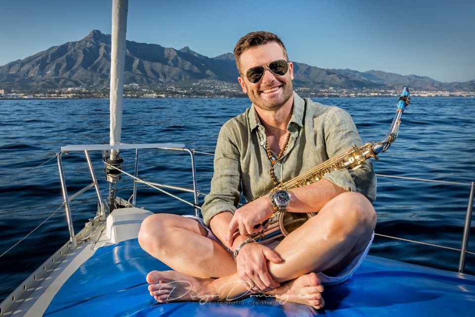 Marbella: Sunset Luxury Sailing Cruise in Puerto Banús - Dolphins and captain skills: the real magic moments