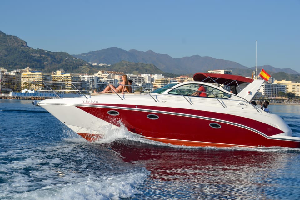 Marbella: views from a yacht for one or two hours - Puerto Banús, Golden Mile, and San Pedro Beaches From the Sea