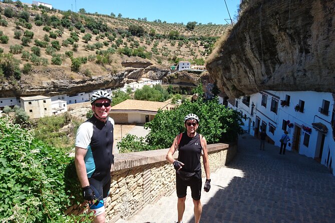 MTB (Self-Guided) Setenil de las Bodegas - 30km Easy - What you’re riding: bike condition and comfort gear that actually helps