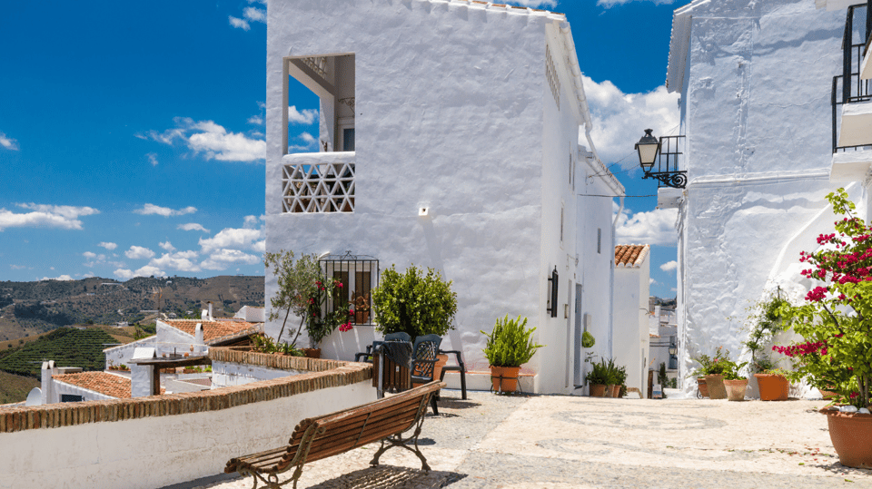 Nerja and Frigiliana from Málaga: the mountain and the sea - Walking reality check: who this tour suits best