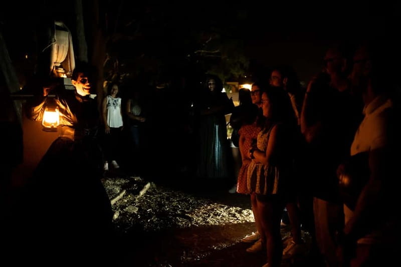 Night theatrical visit to the English cemetery - Meet at the Entrance: Timing and Getting In