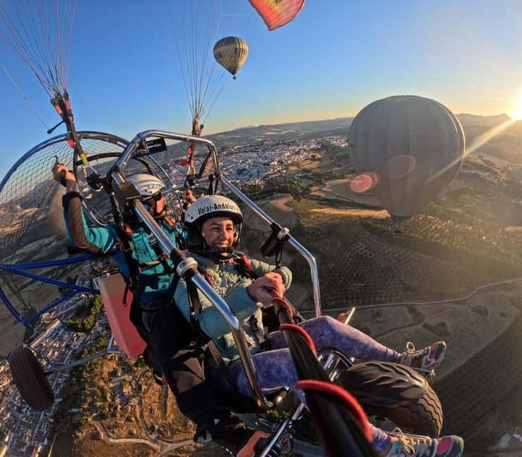 Paramotoring in Ronda (Malaga), near Marbella - What happens before takeoff (and what the flight feels like)