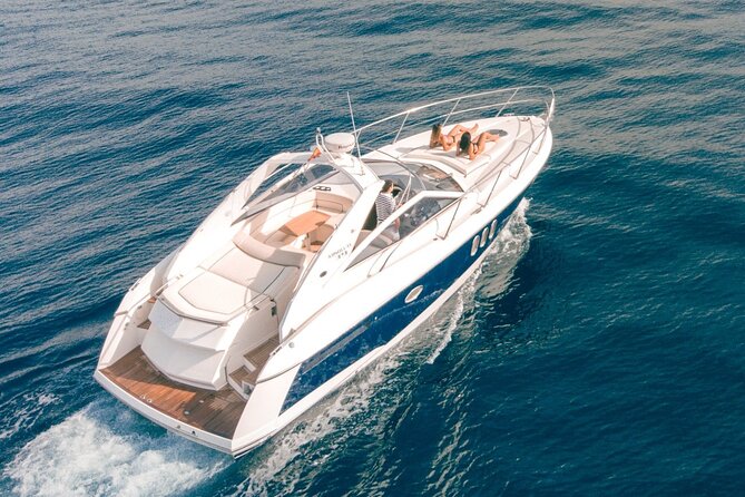 Private 4h Half-Day Luxury Boat Trip from Puerto Banus, Marbella - Boarding at the Meeting Point: What to Expect Before You Cruise