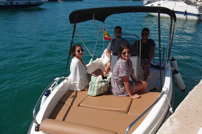 Private boat rental without title dolphin watching - Safety and Convenience Details That Matter in Practice