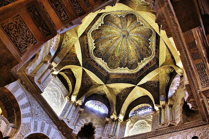 Private Cordoba & Seville Tour with a Finale Horse Carriage Ride - The drive to Seville and how to handle the timing