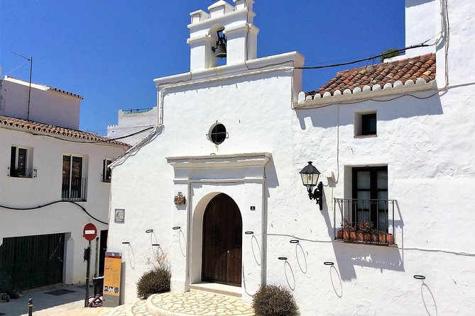 Private tour in Mijas with hotel or shore pickup on Costa del Sol - Marbella first: a quick start before the Mijas climb