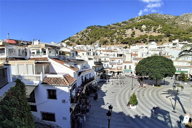 Private tour in Mijas with hotel or shore pickup on Costa del Sol - Ermita de San Sebastián and the chance for outdoor flamenco