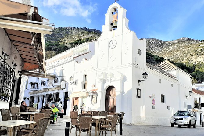 Private tour in Mijas with hotel or shore pickup on Costa del Sol - Constitution Square, the Moorish wall remains, and the main church