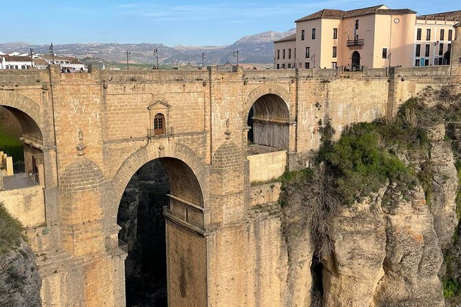 Private Tours In Ronda - Entering Ronda the right way: a private tour that starts at Plaza del Socorro