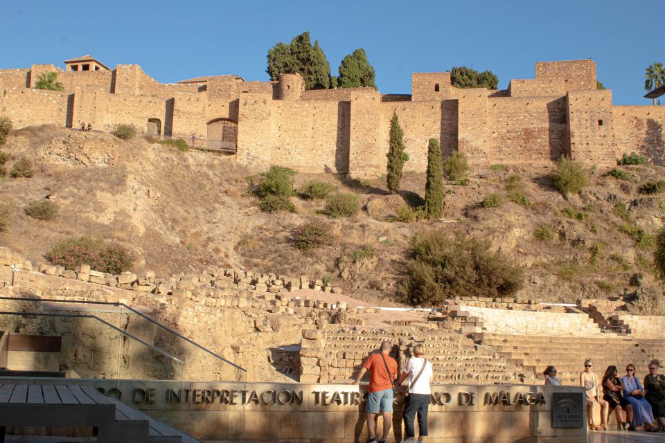 Private walking tour: Cathedral, Alcazaba and Roman Theatre - Malaga Cathedral and La Manquita: where Christian power meets older foundations