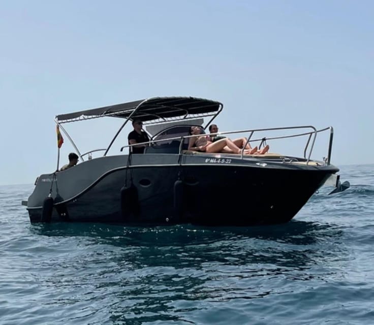 Puerto Banus: Boat Charter Moonday Yacht - Languages and the Human Factor: Captain Alex Sets the Tone