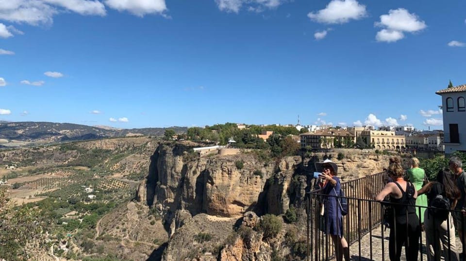 Ronda and Setenil from la Costa del Sol - Key highlights to look forward to