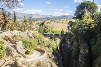 Ronda: Guided Walking Tour - Tajo de Ronda viewpoints: why the gorge dominates everything