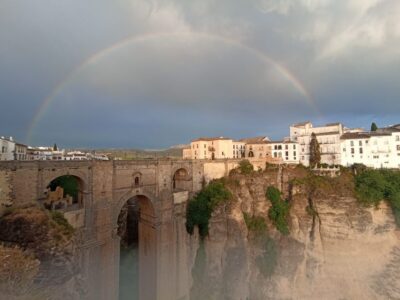 Ronda: Guided Walking Tour with English or Spanish Guide - How the route works (and why 90 minutes feels like more)