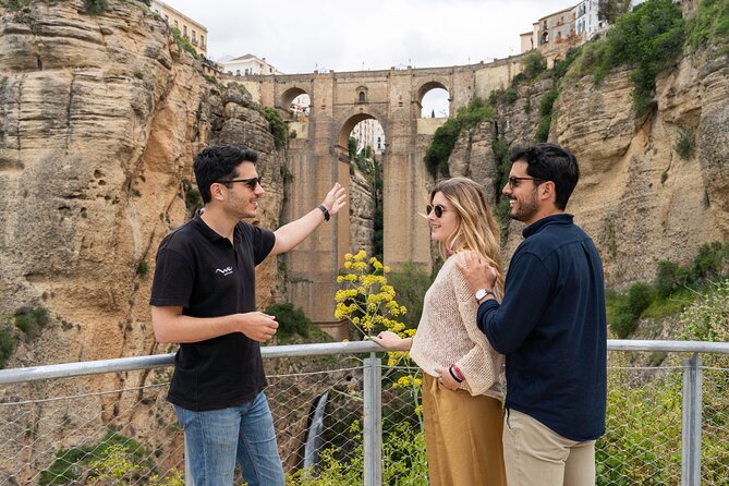 Ronda, Setenil and Sevilla Small Group Tour from Malaga - Free Time, Heat Management, and Why the Day Can Feel Tight