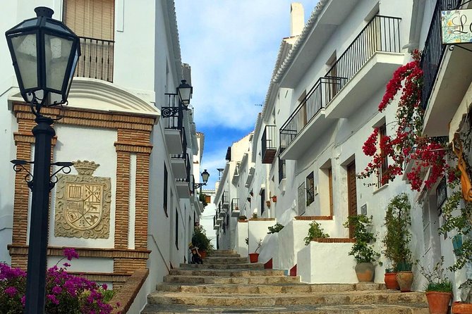 Semi-private Tour to Frigiliana and The Lost Village with lunch included - Key highlights worth planning for