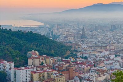 Sightseeing Quest Experience in Malaga - Walking route breakdown: from Plaza de la Marina to Alcazabilla