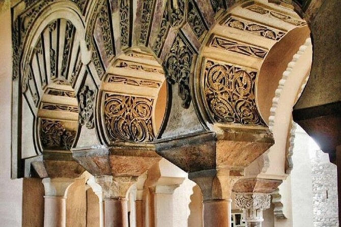 Skip the Line: Private Alcazaba & Gibralfaro with Nasrid Palaces - Castillo de Gibralfaro: the defensive story connects the dots