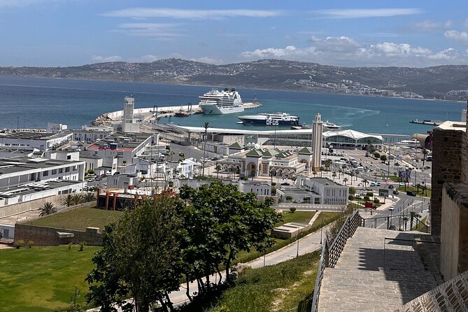 Tangier Luxury Private day trip from Malaga All inclusive - Marshan Royal Palace: a quick royal-neighborhood stop