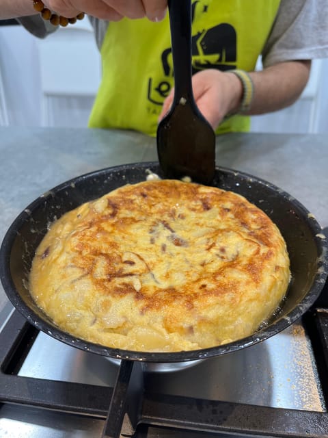 Tapas Class! Authentic Spanish tapas and Sangría! - Where to eat after: the Atarazanas market is nearby